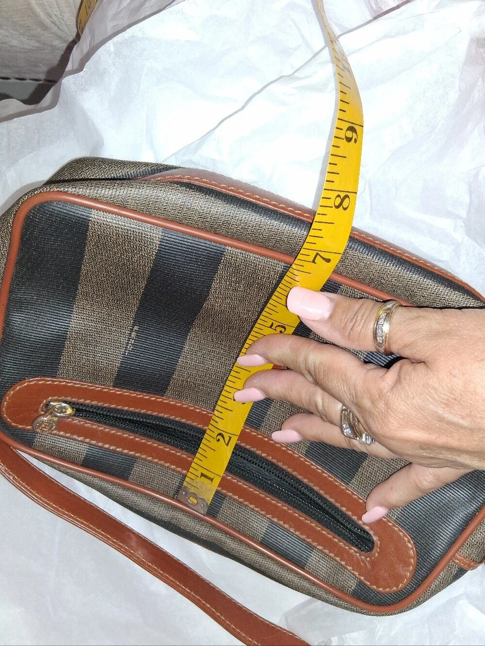 Fendi authentic crossbody. - Picture 8 of 10